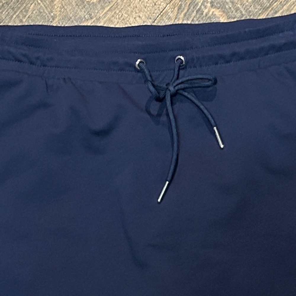 Chico's Navy Blue‎ Weekends Skort Size 2 (Large)
Cotton - Picture 2 of 7